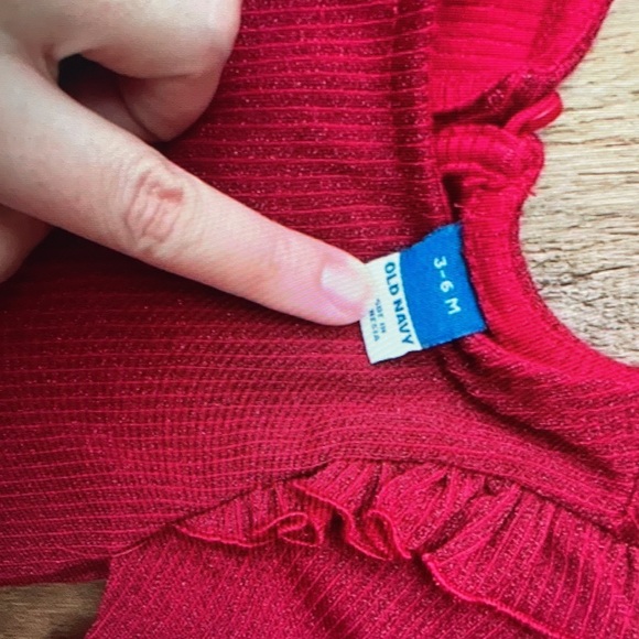 Gap Baby Girl Long sleeves Red sparkle onesie dresss - Picture 3 of 5